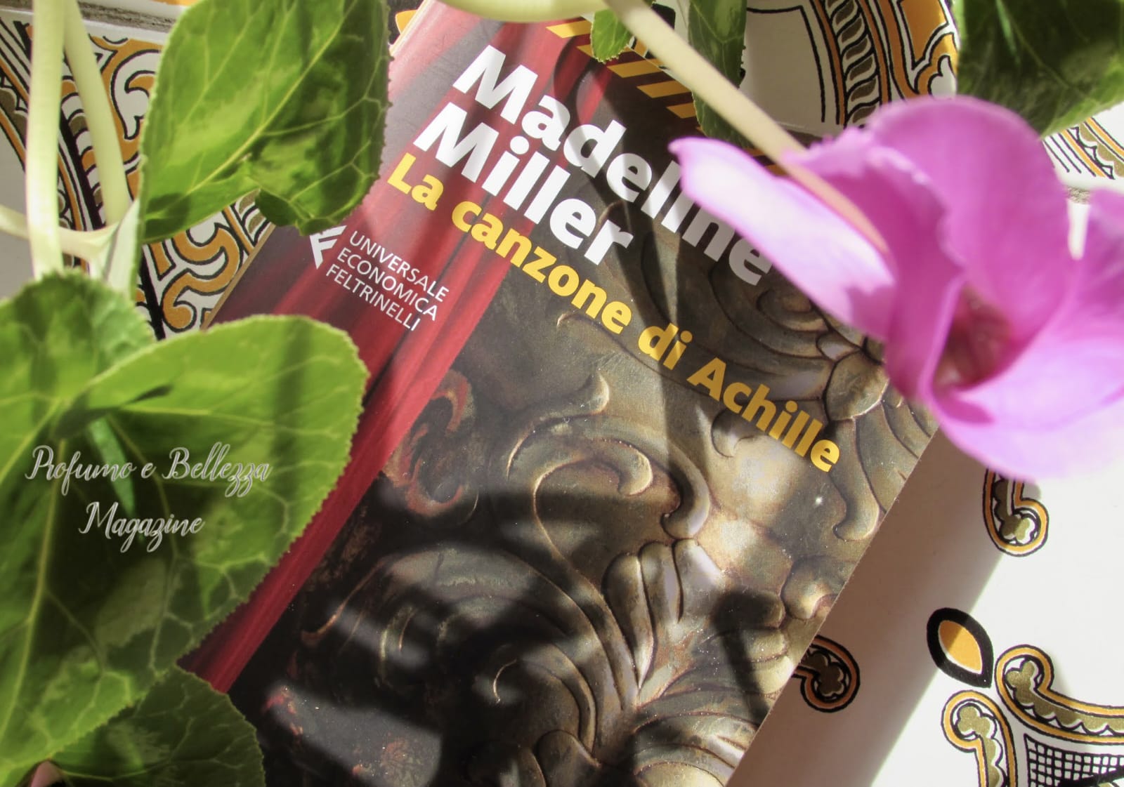 Una cetra, una spada ed il battito di due cuori all'unisono: La canzone di Achille di Madeline Miller