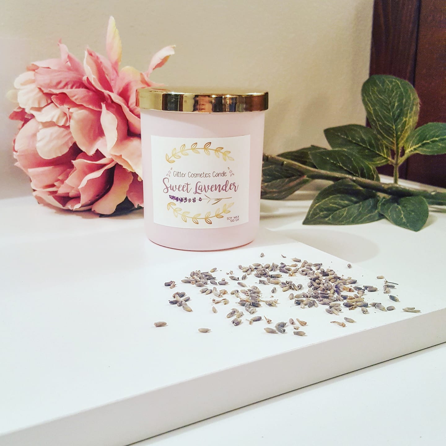 Sweet Lavender di Glitter Cosmetics Candle: una dolce lavanda