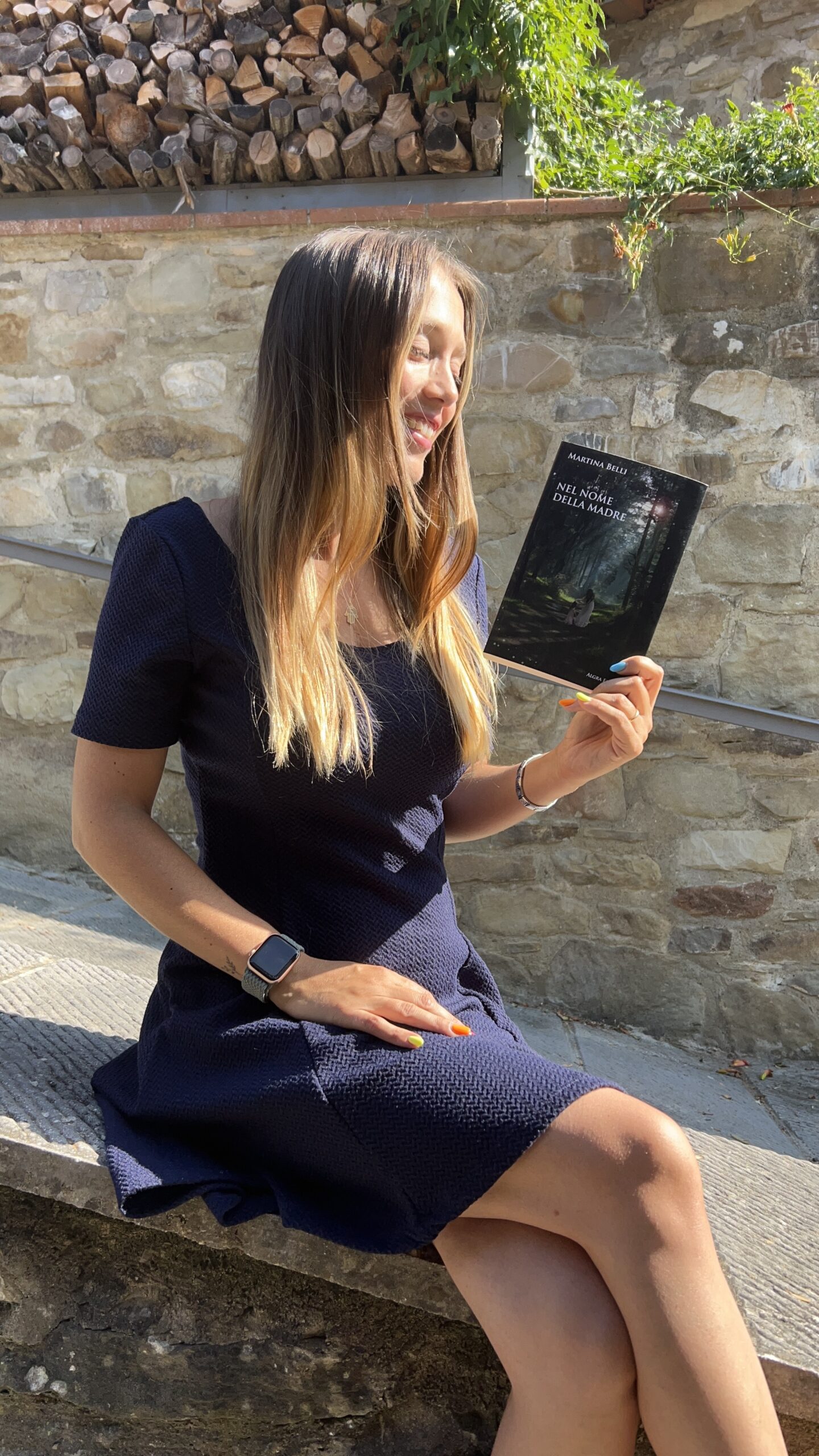 Martina Belli, Viaggi tra sogni di carta, Nel nome della madre, scrittrice